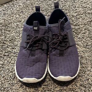 Nike Deep Purple Athletic Shoes